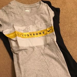 Nike T-shirt